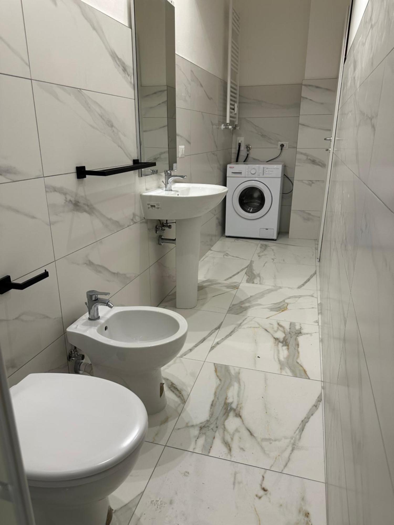 Jcube Apartments Bocconi Milano Dış mekan fotoğraf